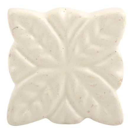 Cream Four Leaf Metal Knobs